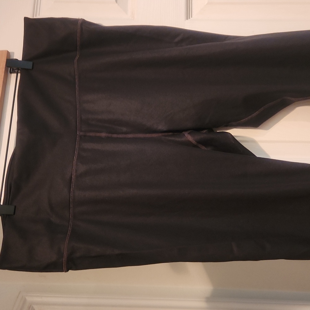 Fabletics 3x Faux Leather Pleather Crop Active Leggings Activewear - Picture 3 of 11